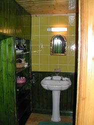 picture of the bathroom