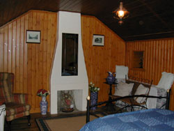 picture of the main bedroom - other end