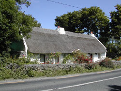 front view of cottage from left hand side